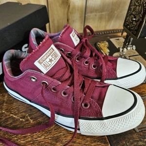 Burgundy Low Converse All Stars